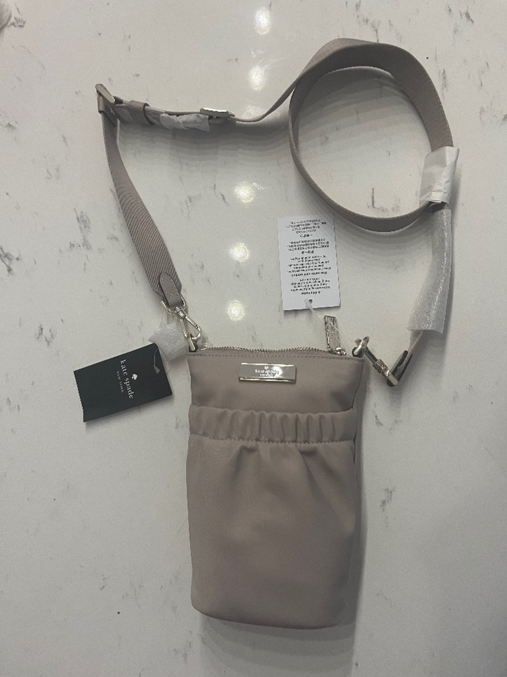 Kate Spade Carter Phone Crossbody Cozy Grey NWT KL876